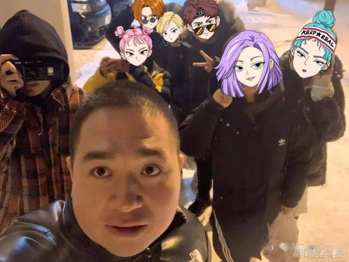 胖虎的自拍中有隐藏着的神仙老板 你找出易烊千玺了吗 大佬给工作室全体人员报销给家人的礼物费用
