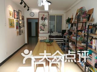 由由美术工作室课程 价格 简介 怎么样 青岛学习培训