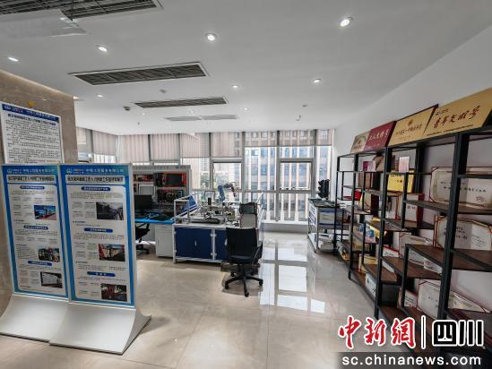 中铁工服产改实践 让产业工人有奔头、能出彩